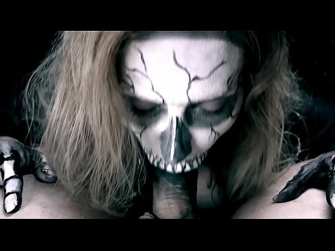 ❤️ Demonityttö imi munaa mustalla suullaan ja nielaisi spermaa. Venäläinen porno at fi.hdpornpics.ru ❤